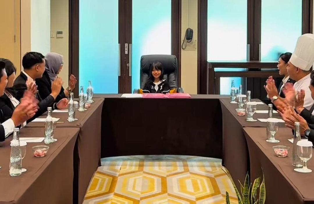 Anak-anak di Padang Bisa jadi GM di Hotel Santika, Begini Caranya